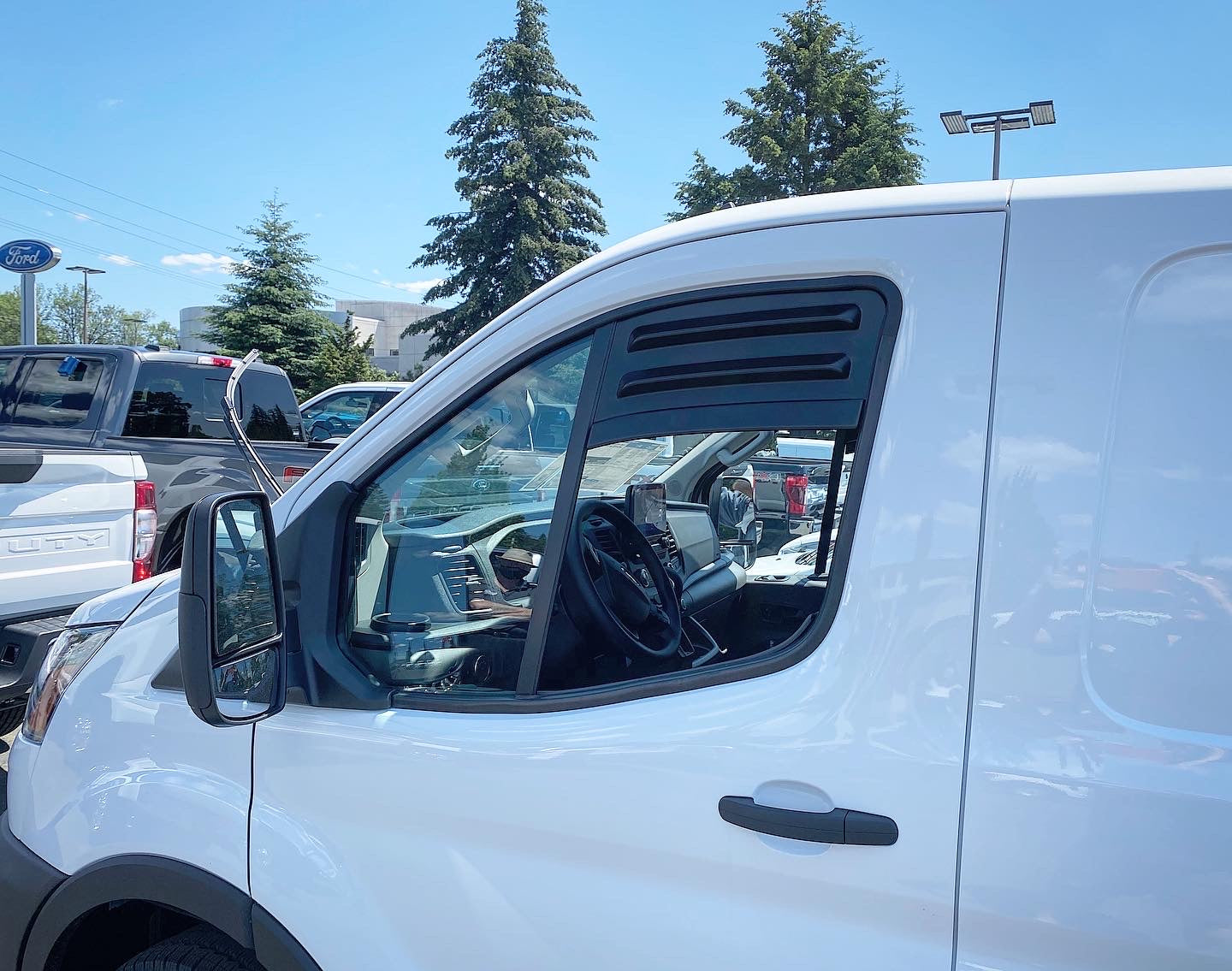 Bug Barrier Window Vent for Sprinter, Transit & ProMaster Vans Terrawagen