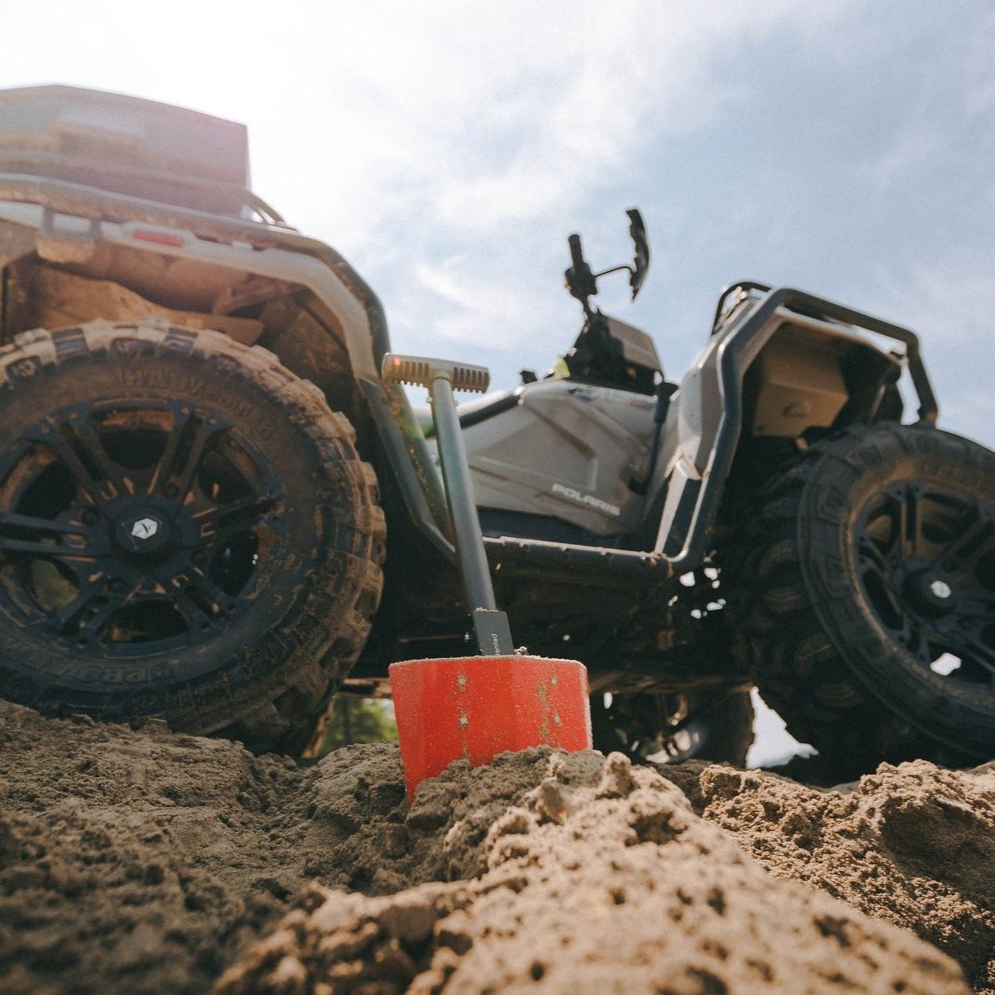 DMOS Compact Delta Shovel DMOS | Dealer Program