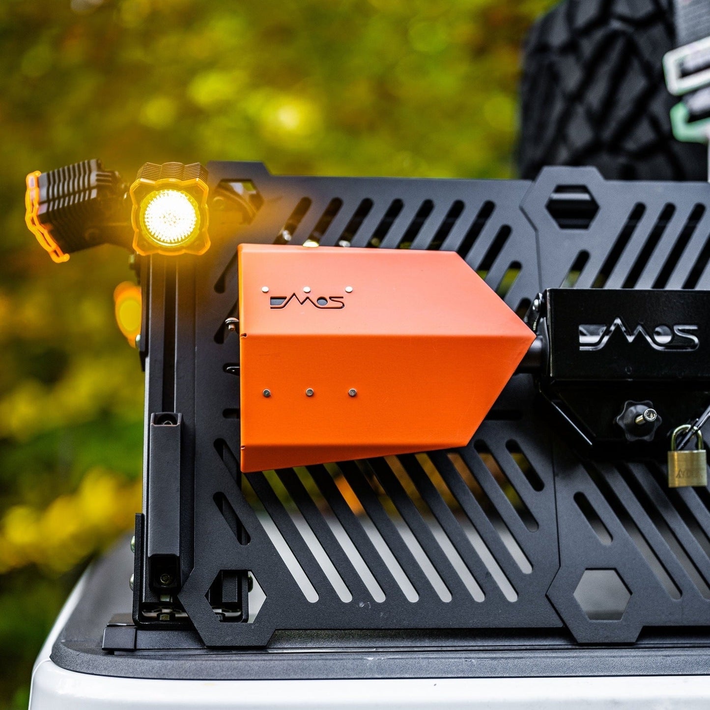 DMOS Compact Delta Shovel DMOS | Dealer Program