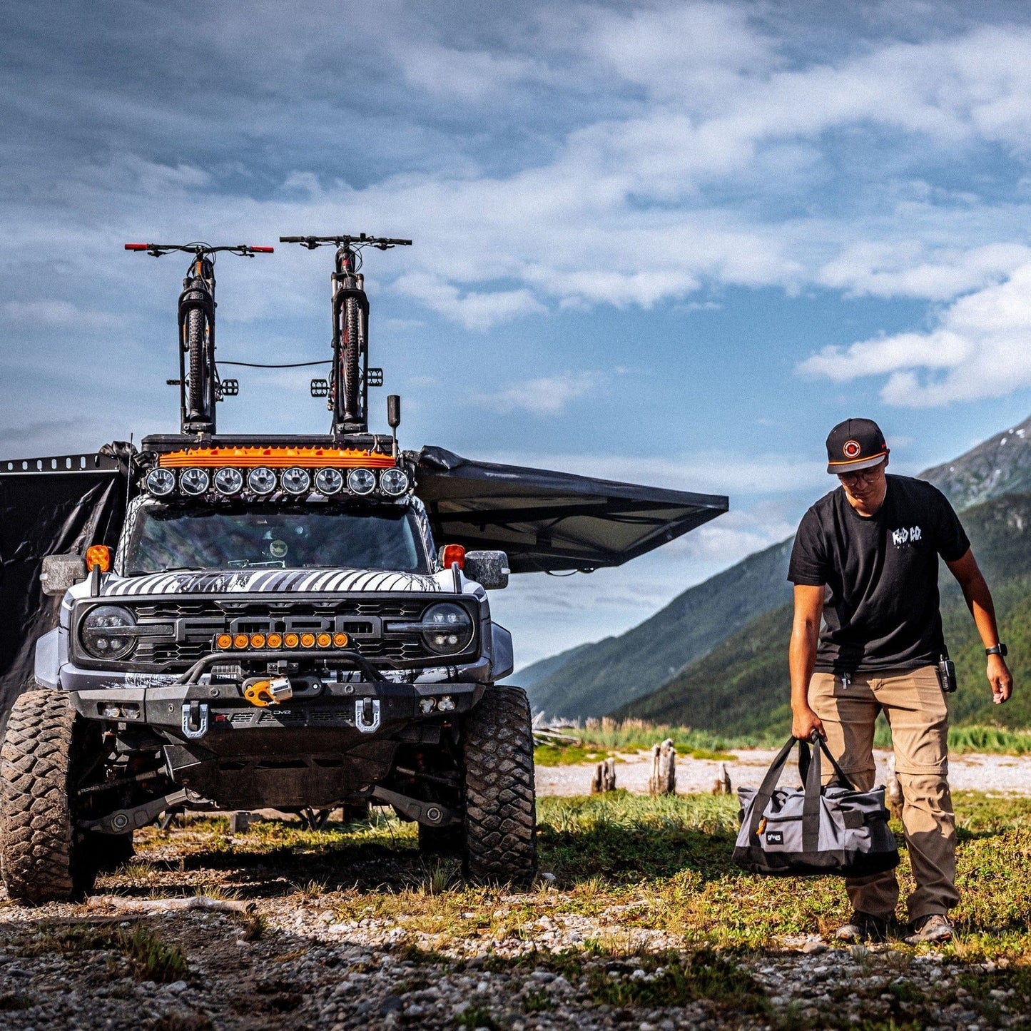 DMOS Rally Bag - Tactical Recovery and Gear Bag DMOS | Dealer Program
