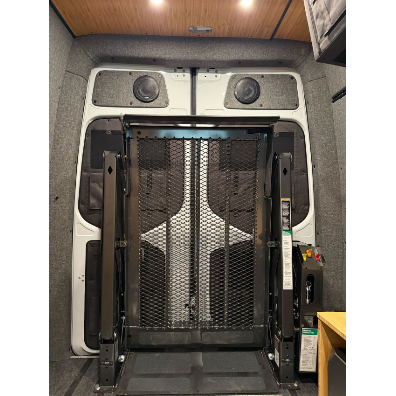 Mercedes Sprinter D-Pillar Trim Kit (Rear Door Threshold) GoCode