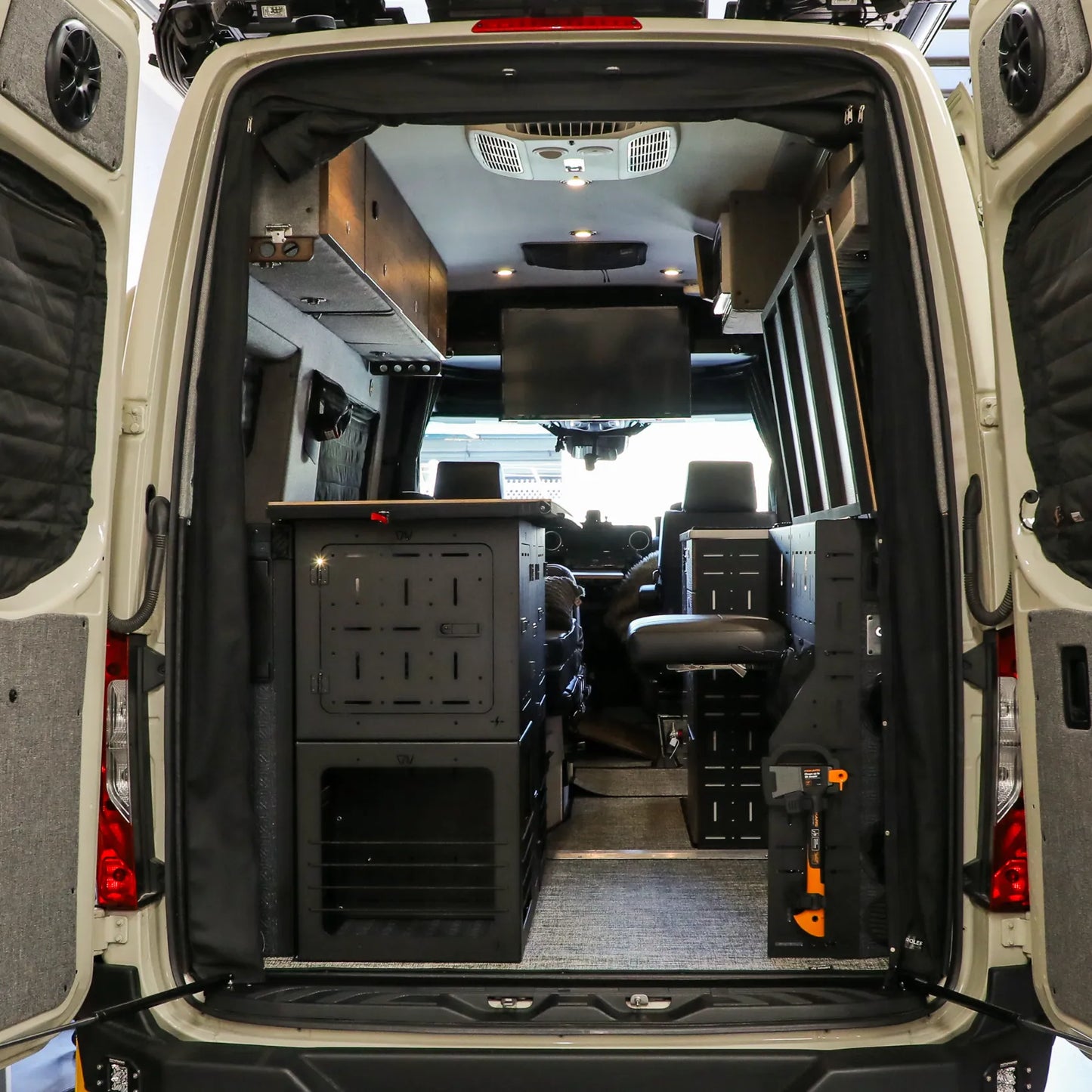 Passenger Gear Wall Pro for Storyteller Overland