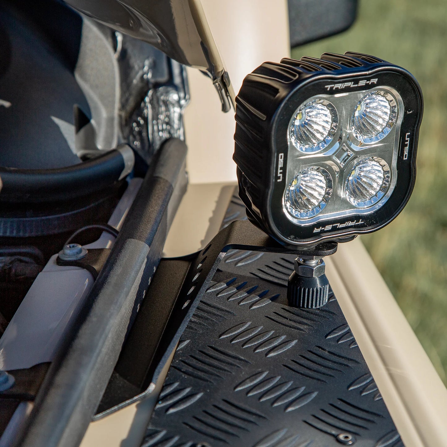 RRE Ditch Light Brackets For Ineos Grenadier & Quartermaster