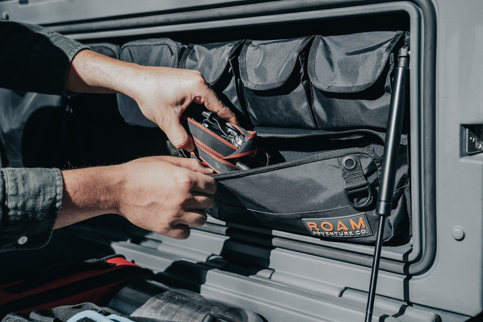 95L Lid Organizer ROAM Dealer Portal