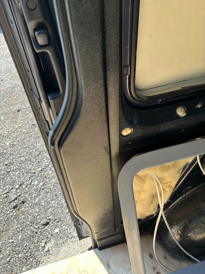 Mercedes Sprinter C-Pillar Trim Kit GoCode