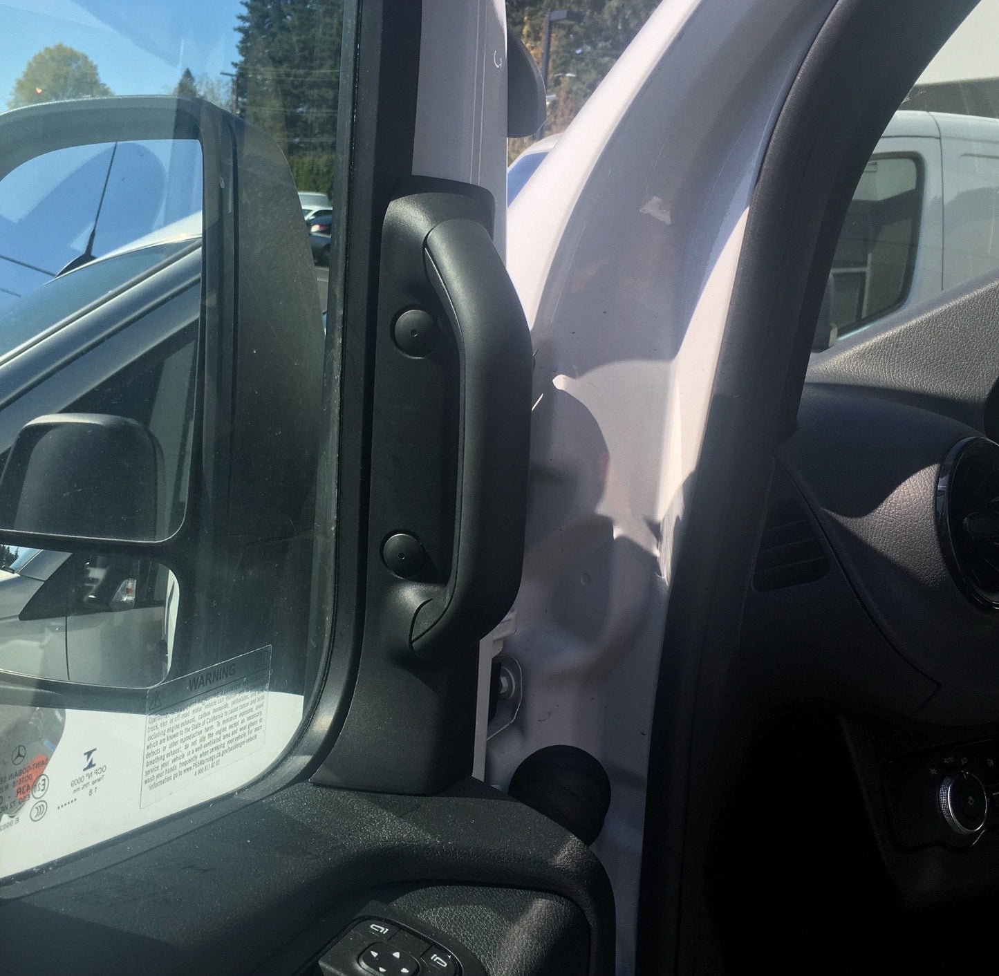 Grab Handle Upgrade Kit – Sprinter VS30 2019-2025 for Easier Entry Terrawagen