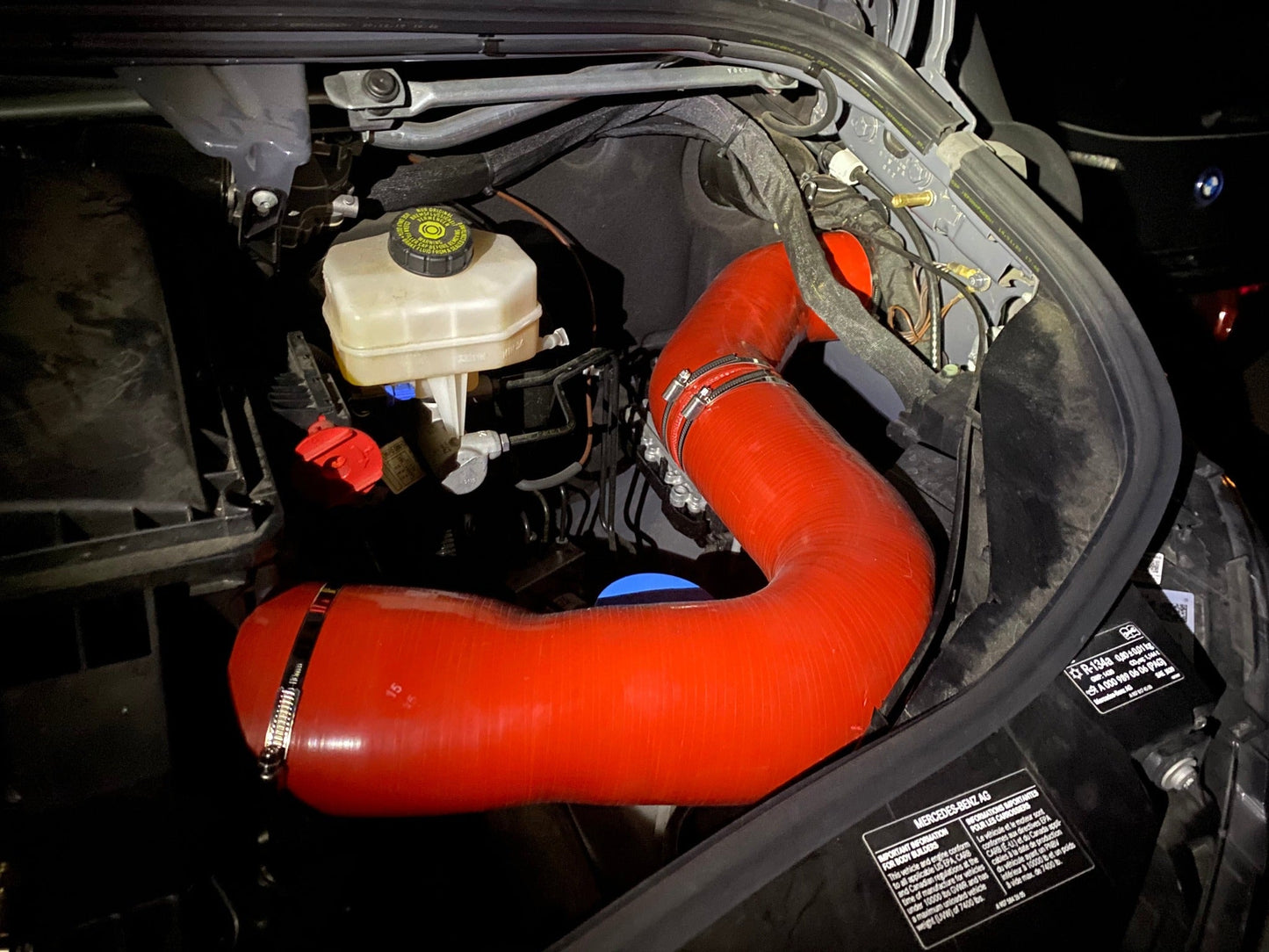 Sprinter 907 Snorkel – Compatible with V6 Diesel Engines Only