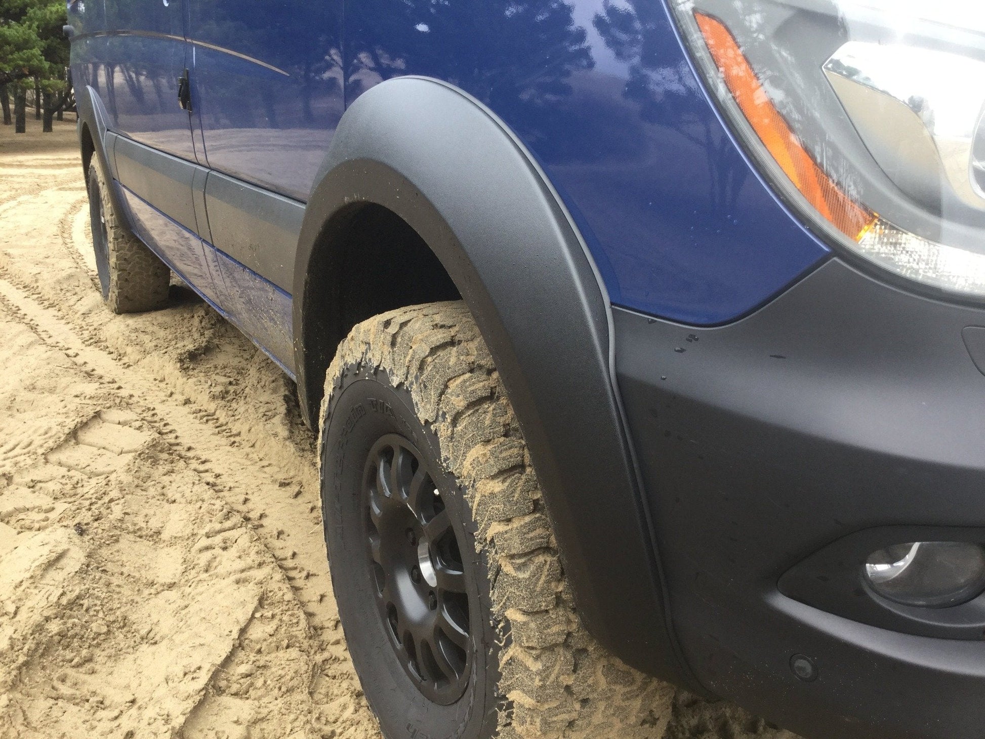 4x4 BIG Fender Flare Kit Sprinter 906 Terrawagen