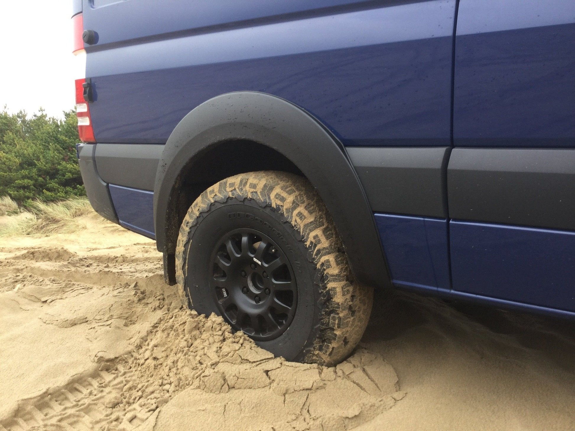 4x4 BIG Fender Flare Kit Sprinter 906 Terrawagen