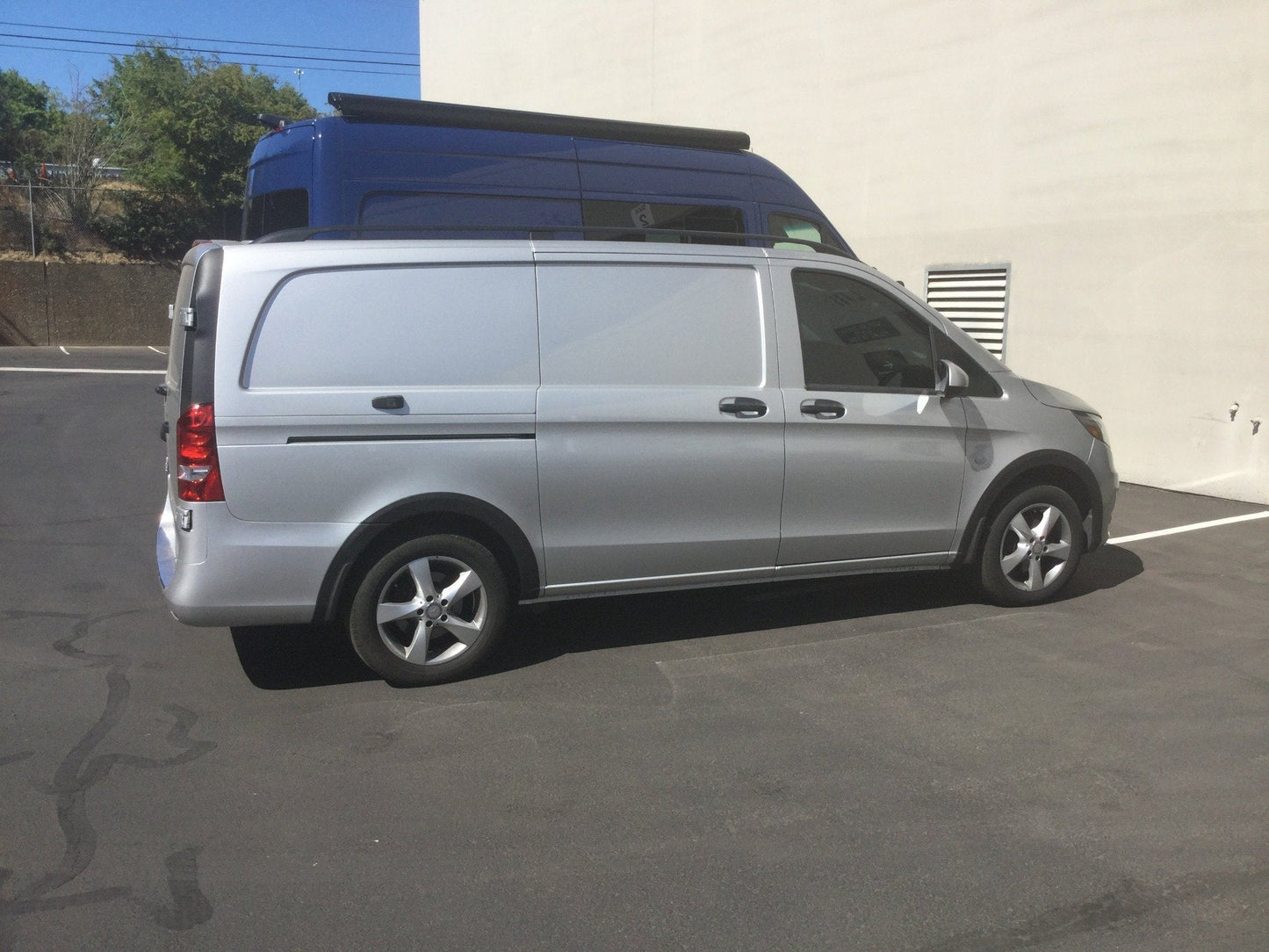Metris / Vito 8-Piece Fender Flare Kit – Full Corner Coverage Van Upgrade Terrawagen