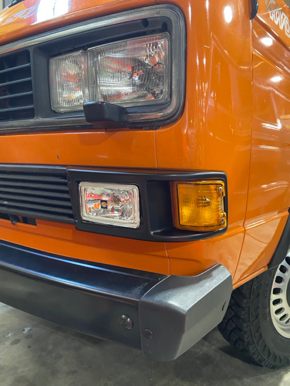 Terrapodz V2 Light Kit for VW Vanagon T3 (1983–1992, Water-Cooled, OEM Grill)