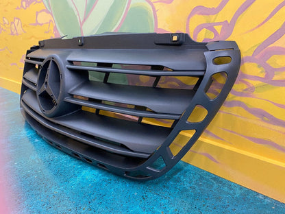 Mercedes Sprinter VS30 Black Front Grill – 2019-2025