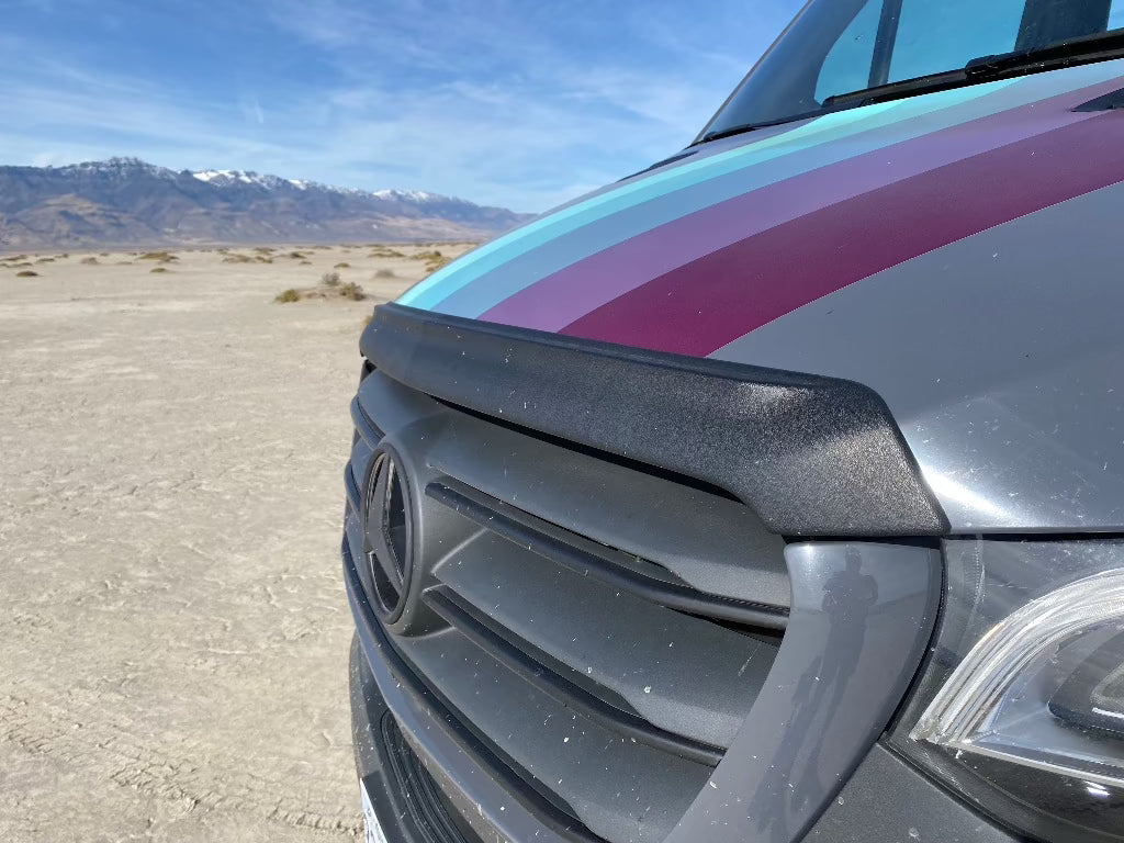Aero Hood Spoiler for Sprinter 907 2019+ – Paint Protection and Debris Deflection