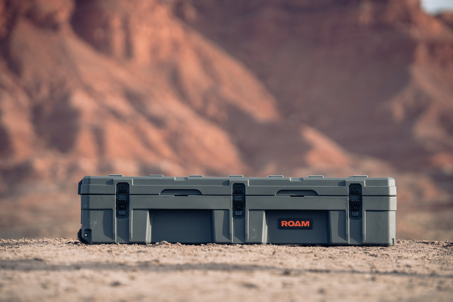 128L Rolling Rugged Case ROAM Dealer Portal