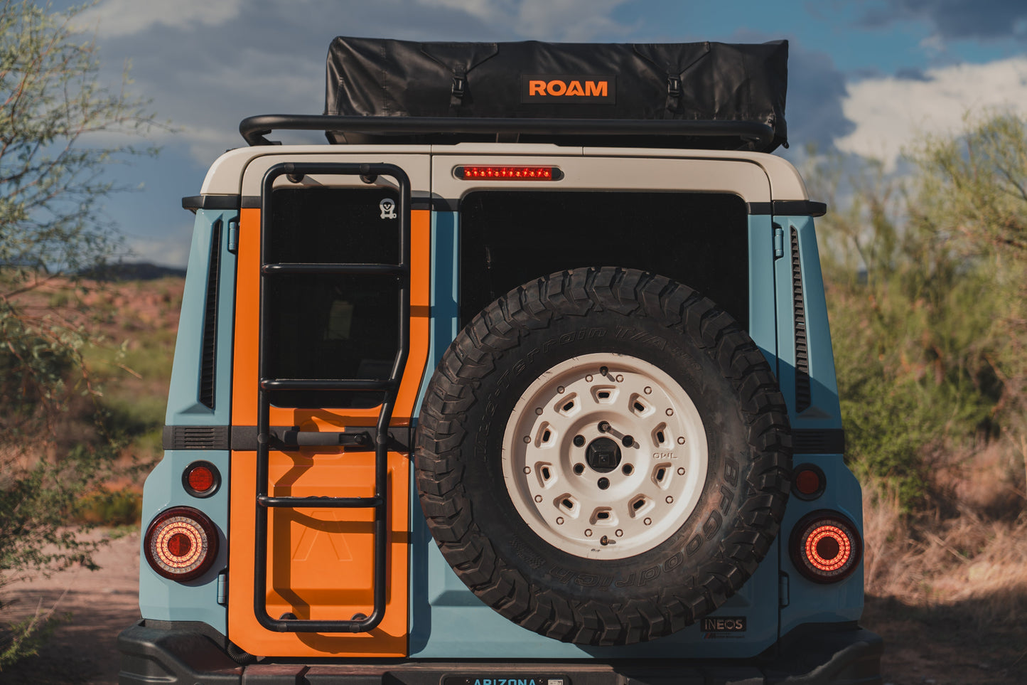 Vagabond 2.0 Rooftop Tent ROAM Dealer Portal