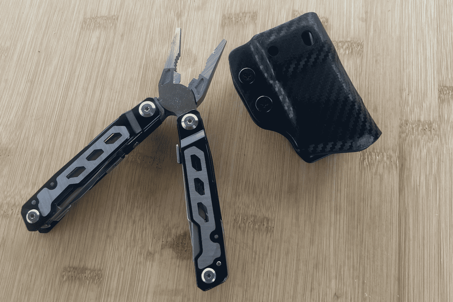 Larboard Multi-Tool (Copy) Defiance Tools